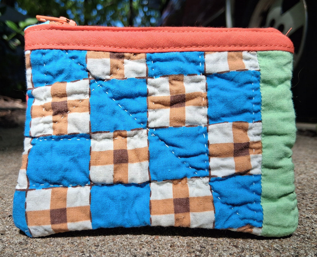 Floral quilt zipper pouch