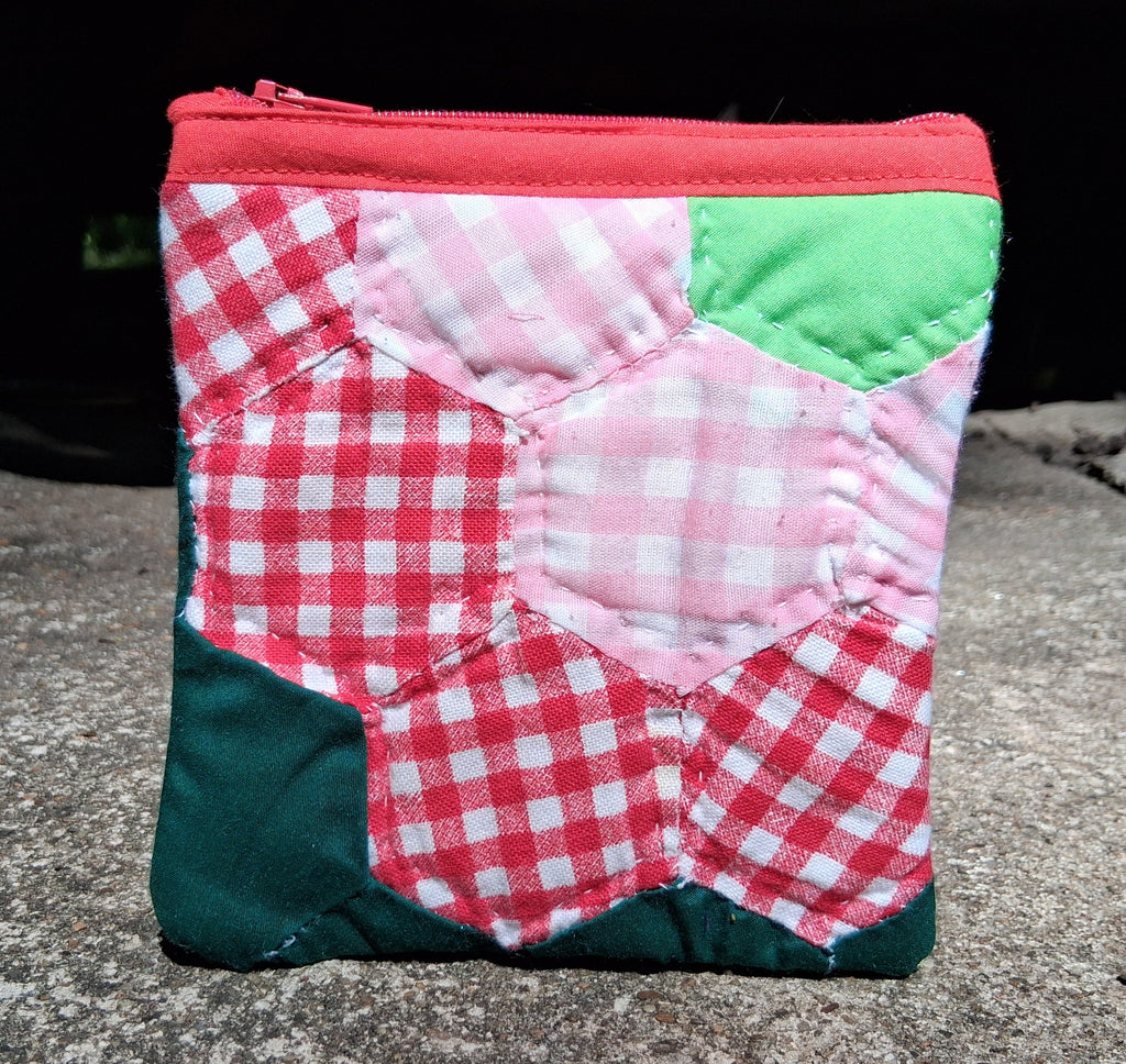 Flower quilted zipper pouch