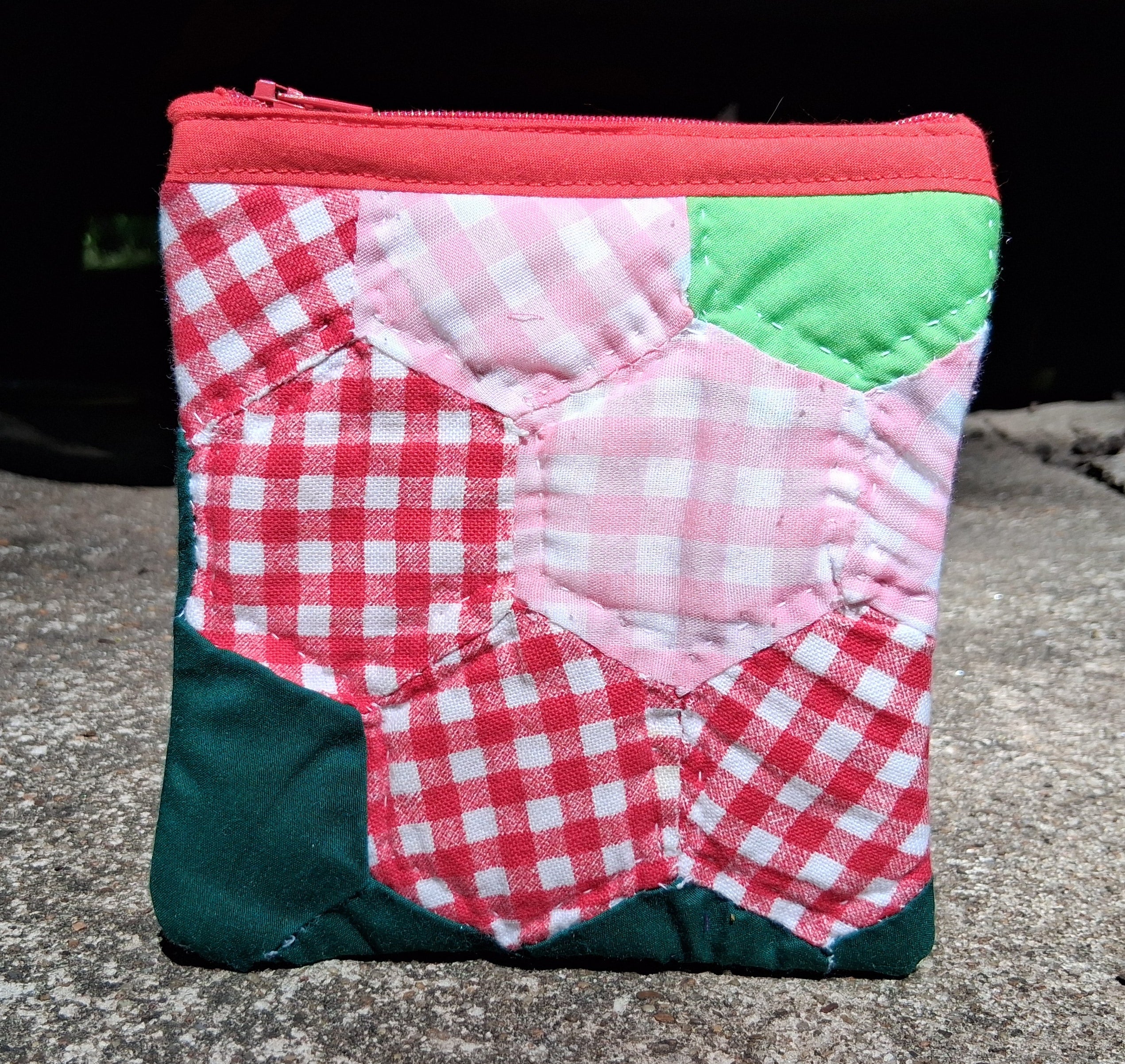Flower quilted zipper pouch