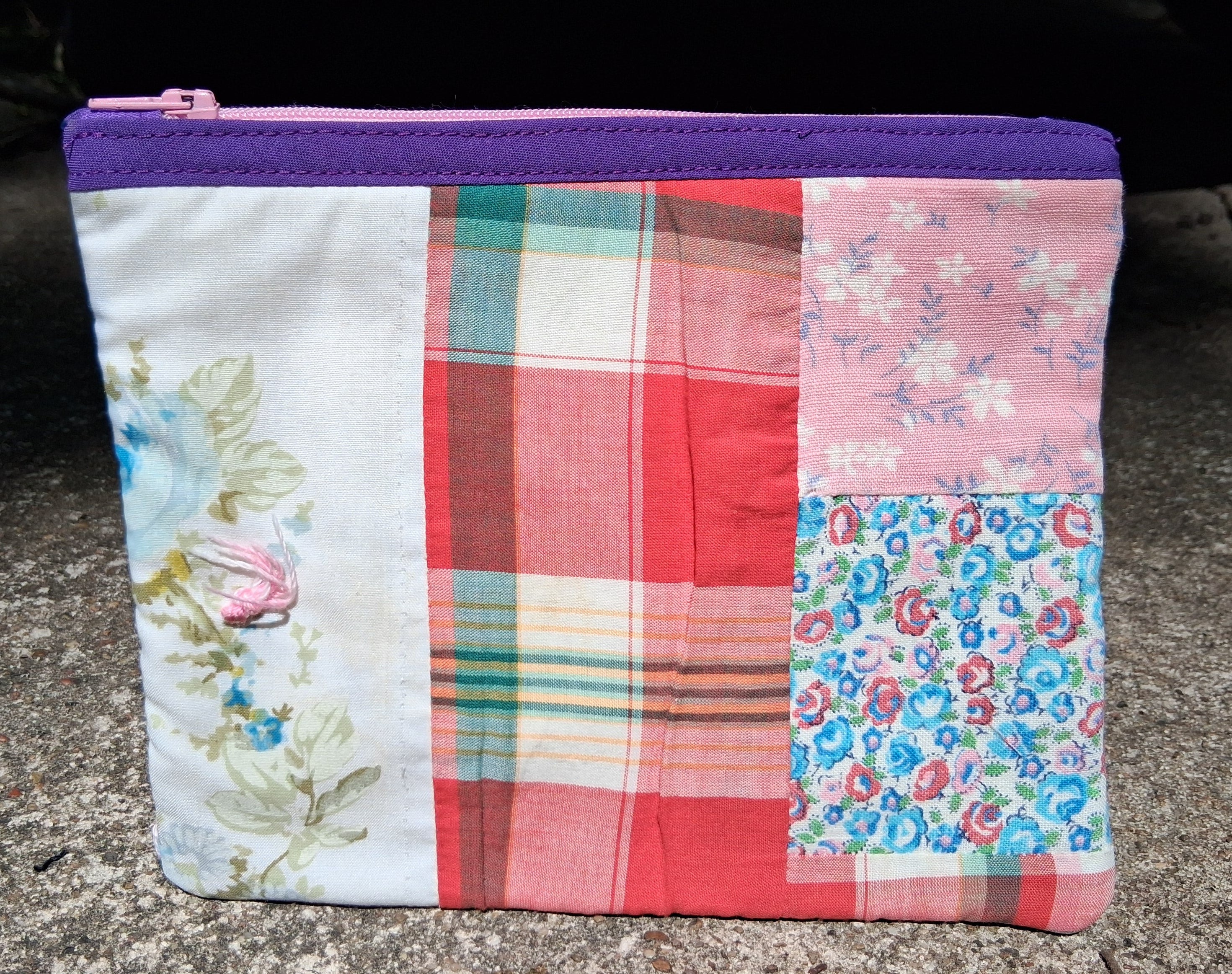 Patchwork quilt zipper pouch