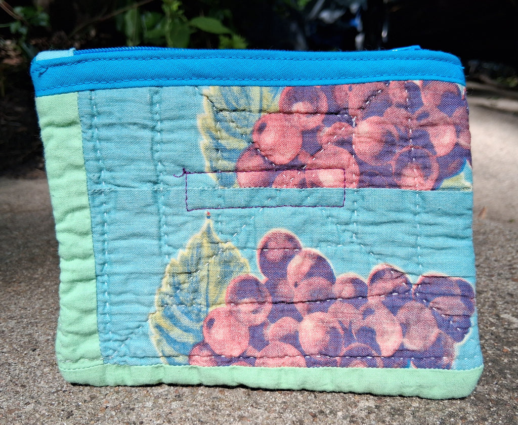 Floral quilt zipper pouch