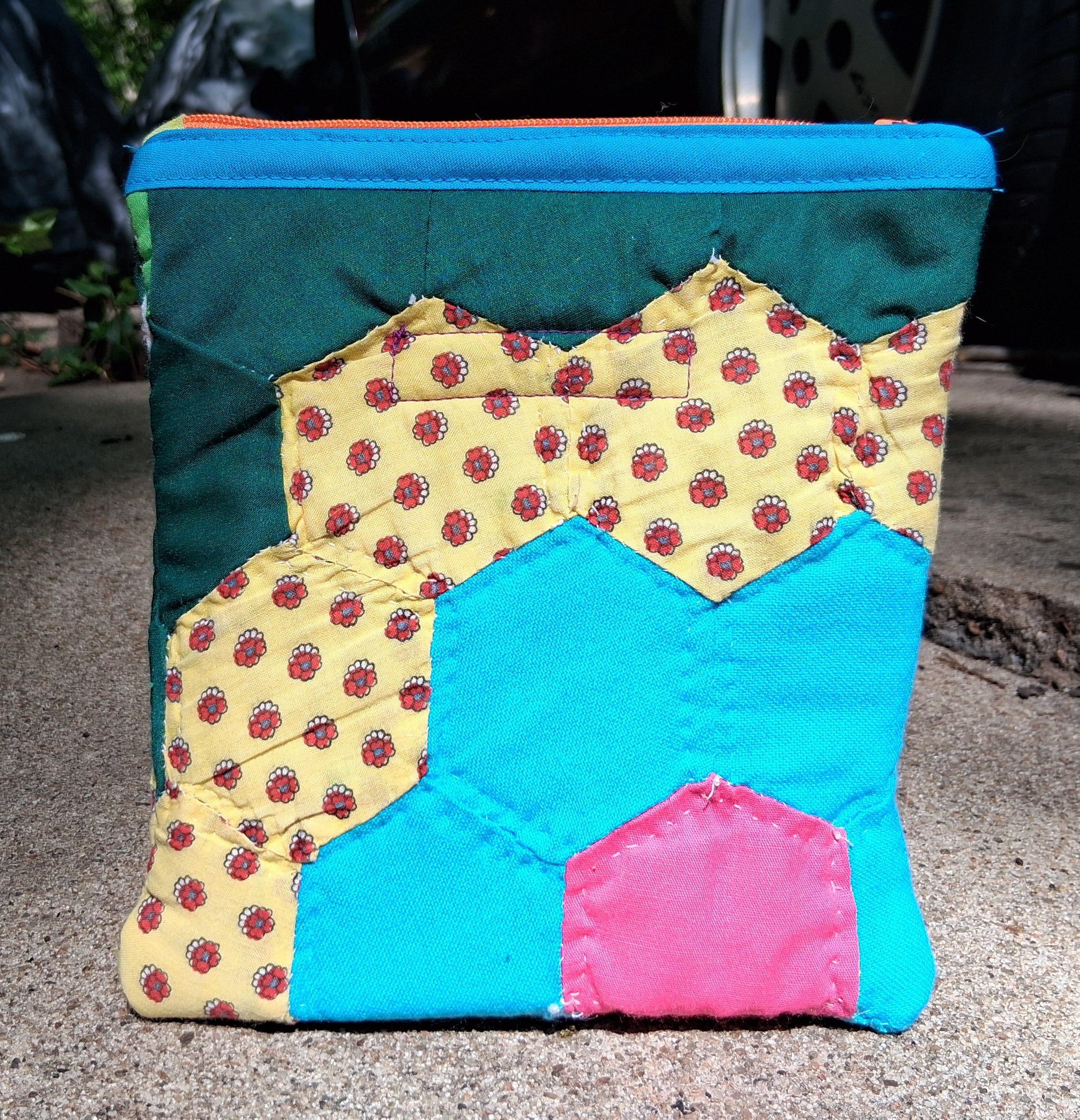 Flower quilted zipper pouch