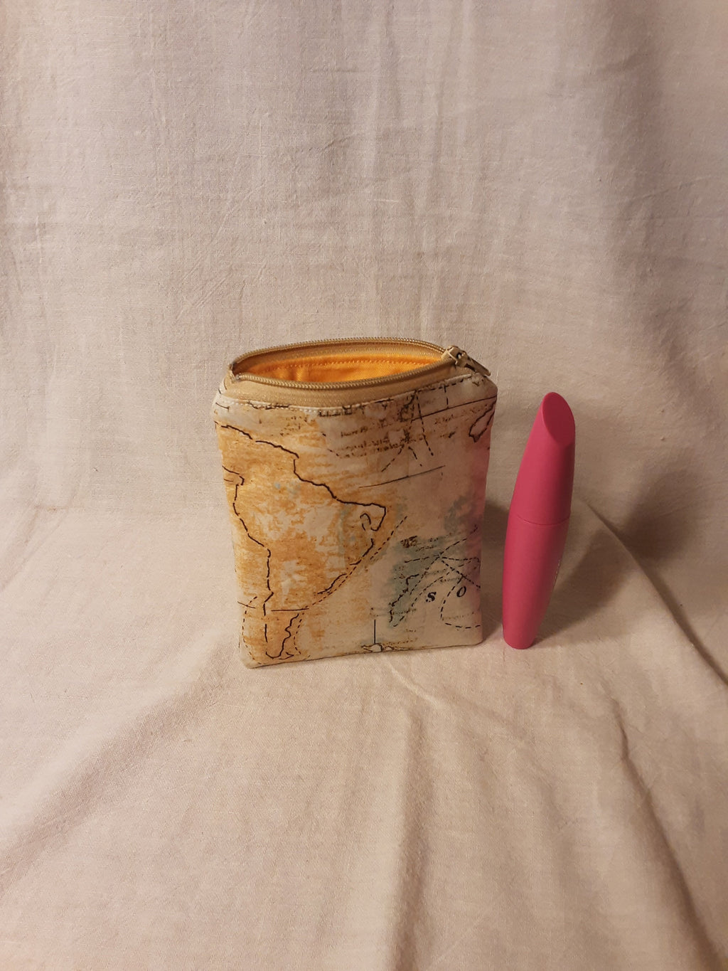 World Map Zipper Pouch