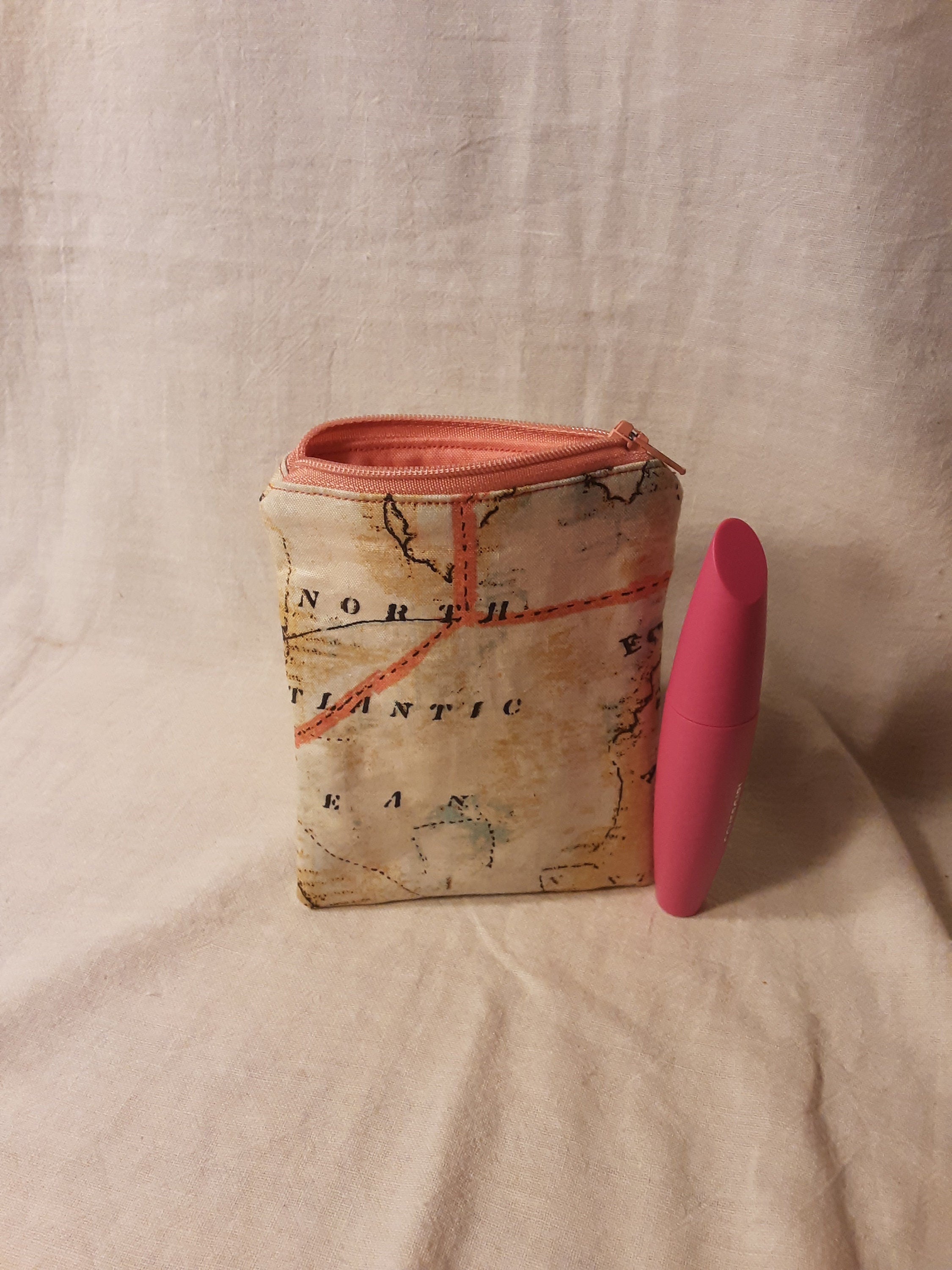 World Map Zipper Pouch