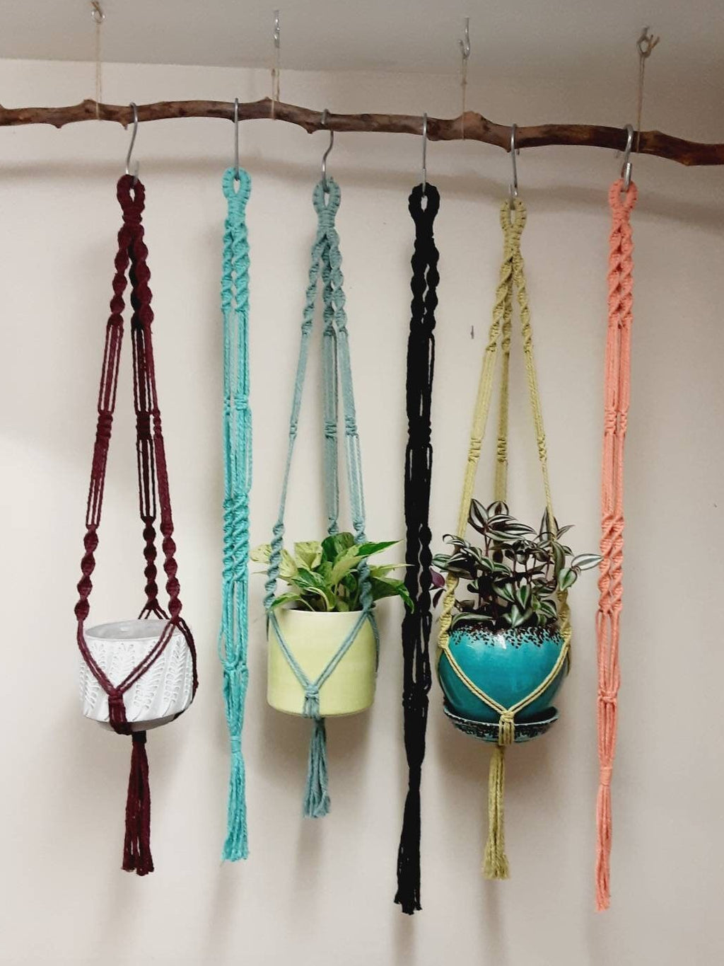 Macrame 28" Plant hanger