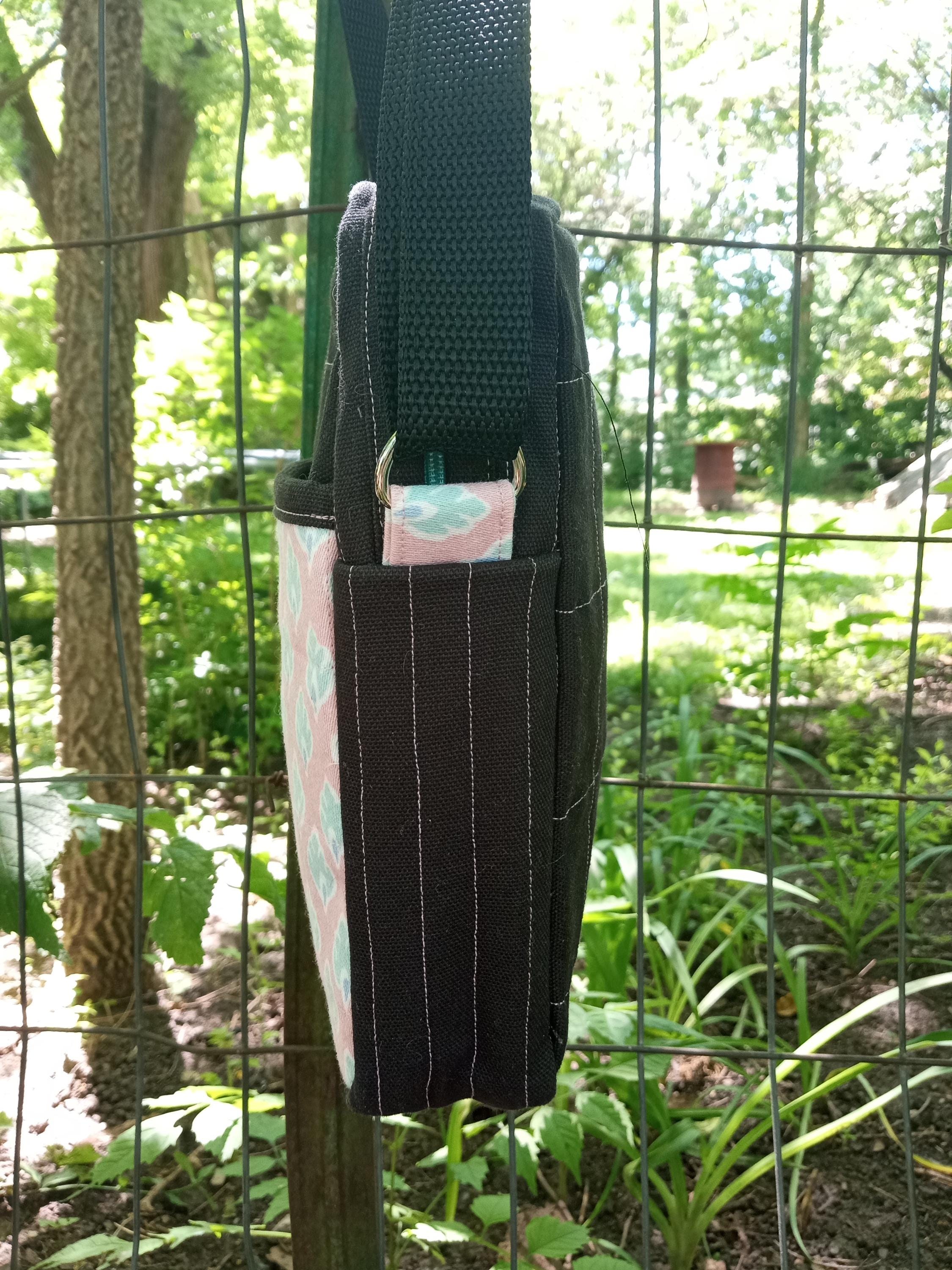 black and diamond crossbody bag