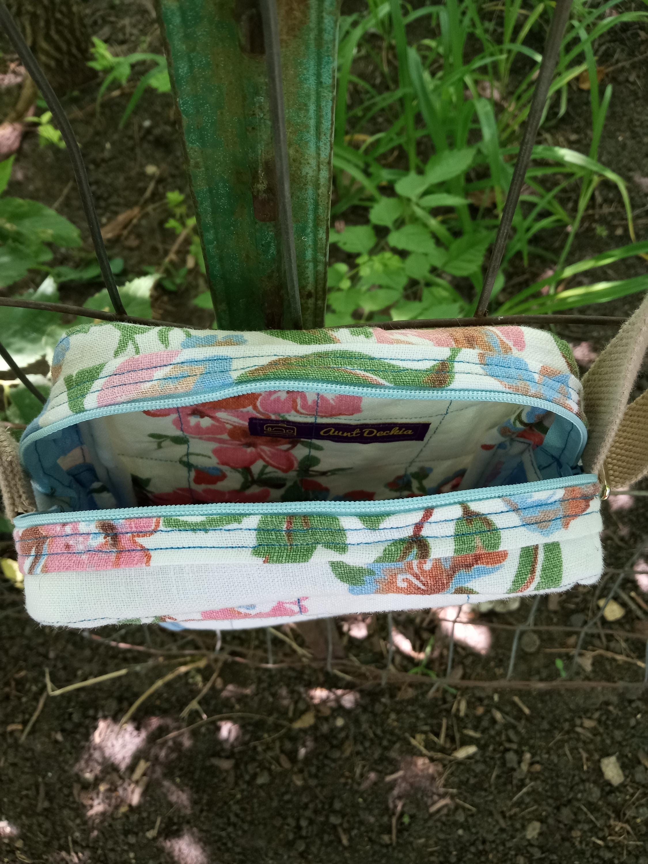 Floral crossbody bag, quilted bag